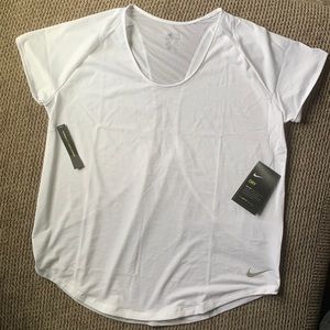 NWT Nike White Short Sleeve Dri-Fit Tee